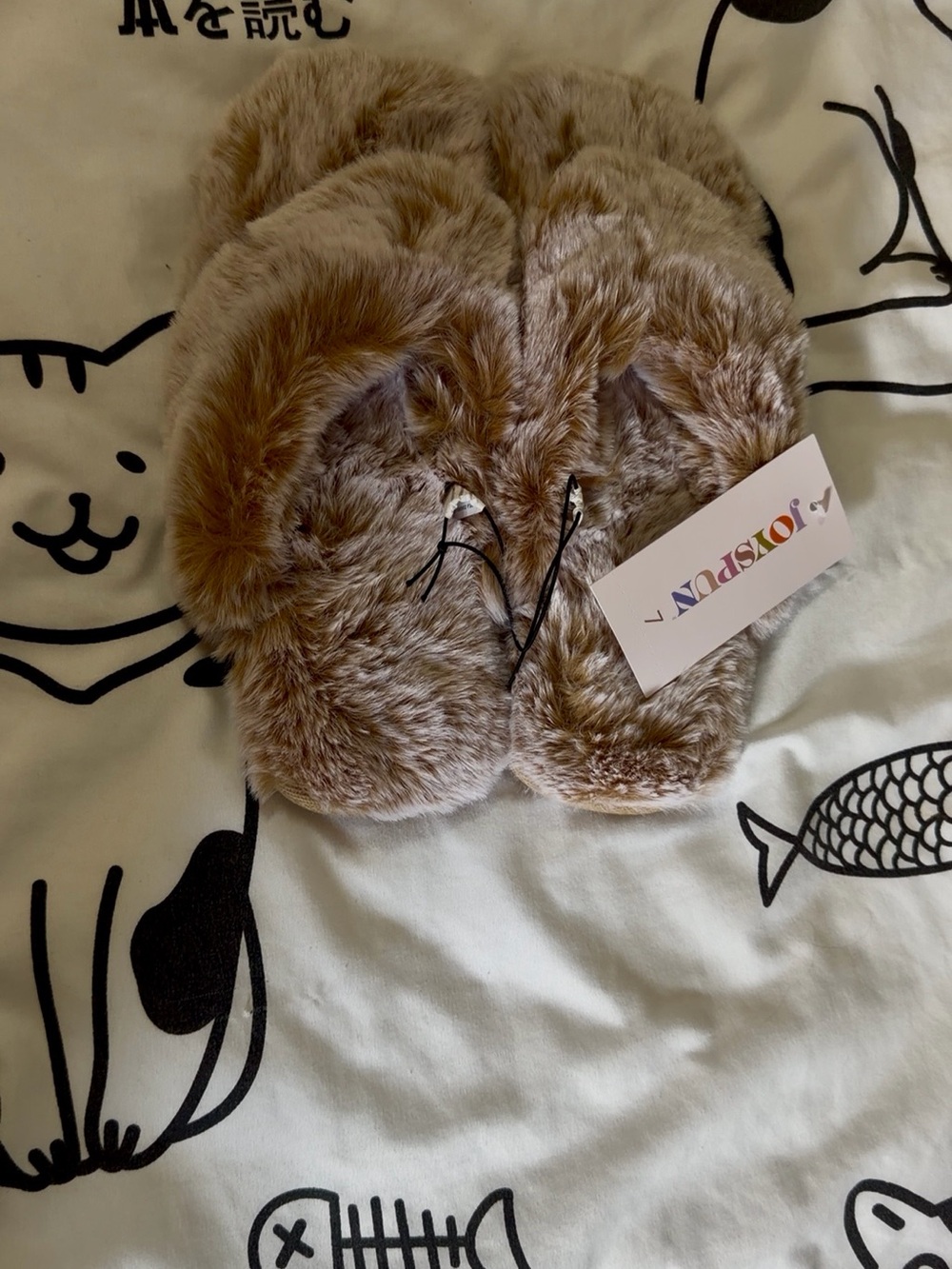 Joyspun Plush Faux Fur Women's Slippers in Mink Beige